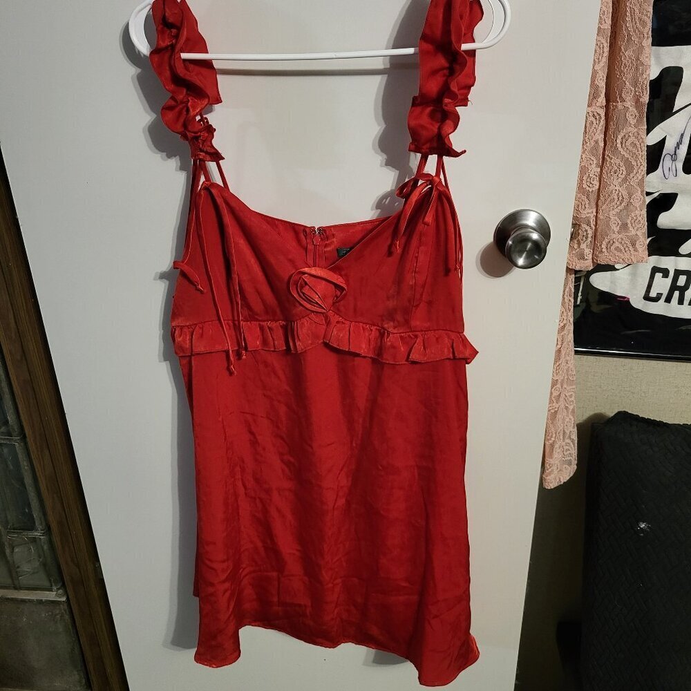 WILD FABLE RED RUFFLE SUPER MINI DRESS WITH ROSE APPLIQUE SZ L